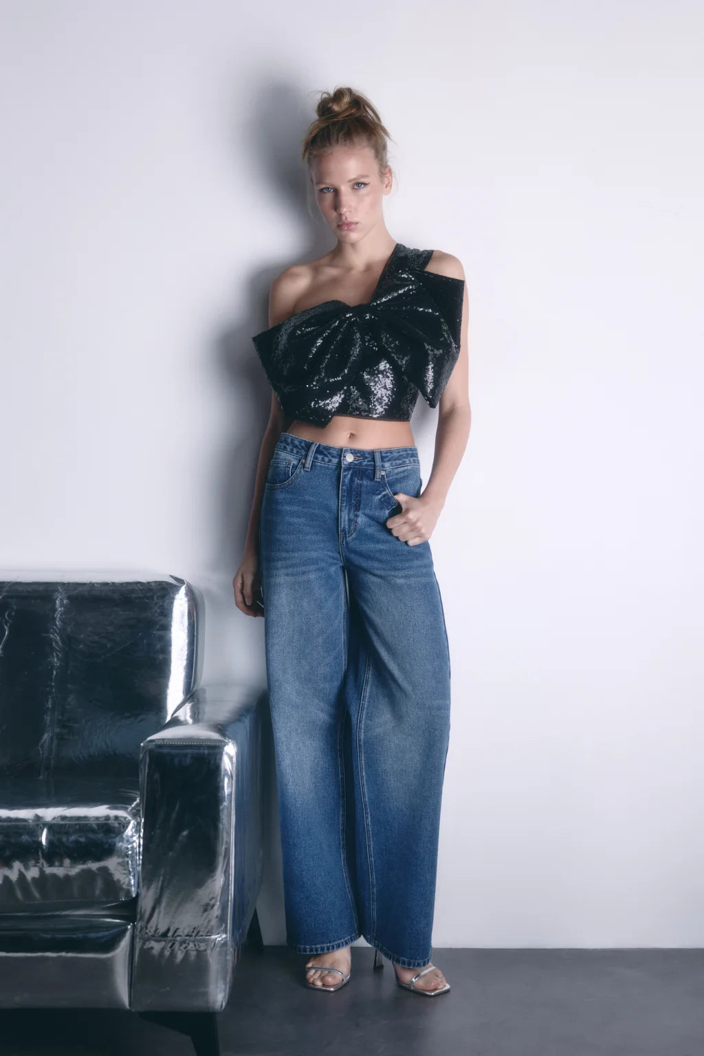 MID-RISE FULL LENGTH STRAIGHT JEANS MW COLLECTION