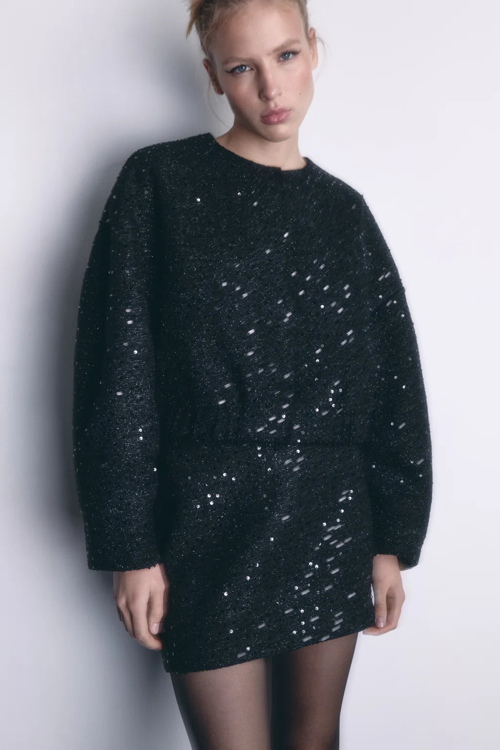 SHORT SEQUIN JACKET