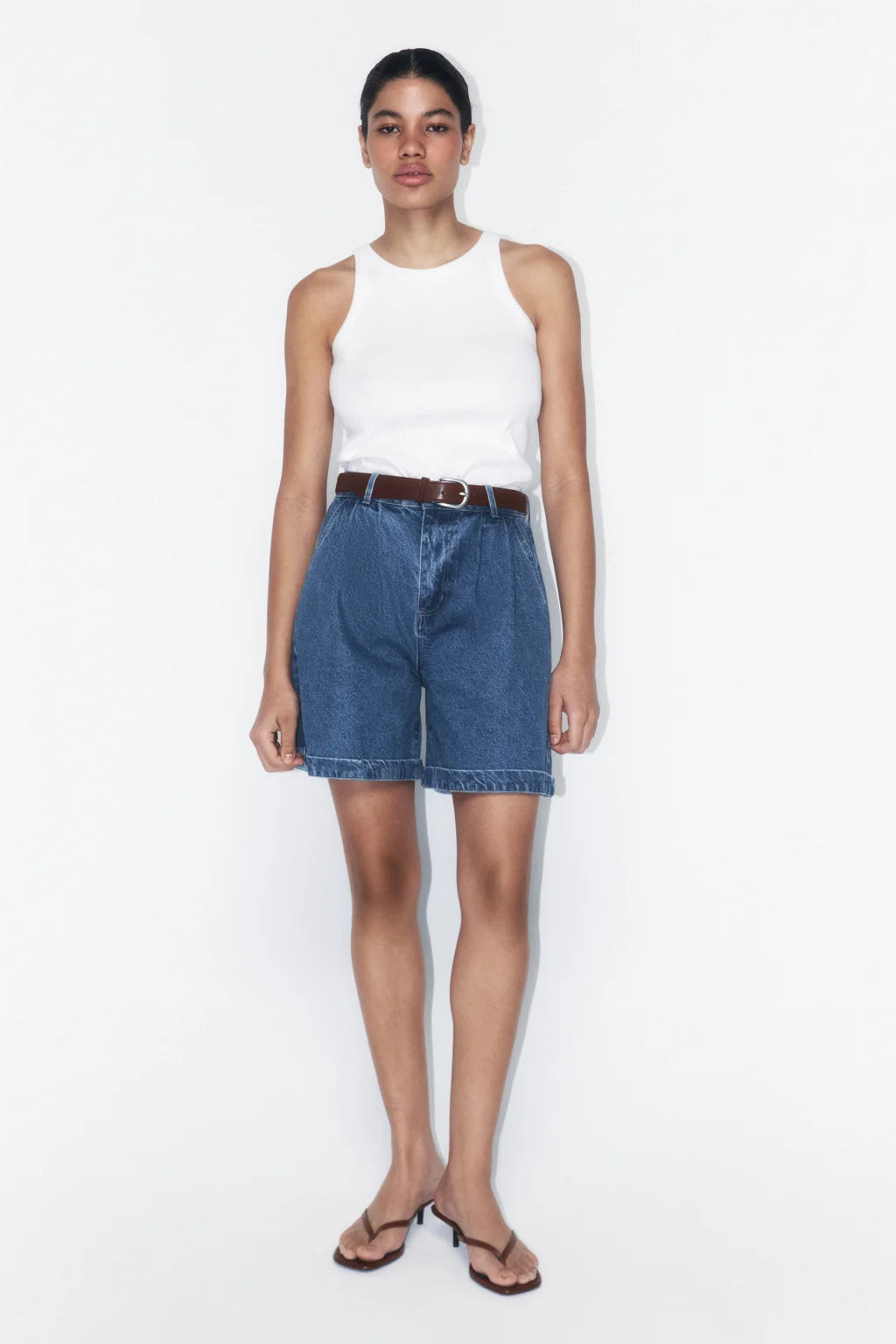 M1632 HIGH-WAISTED PAPERBAG DENIM SHORTS
