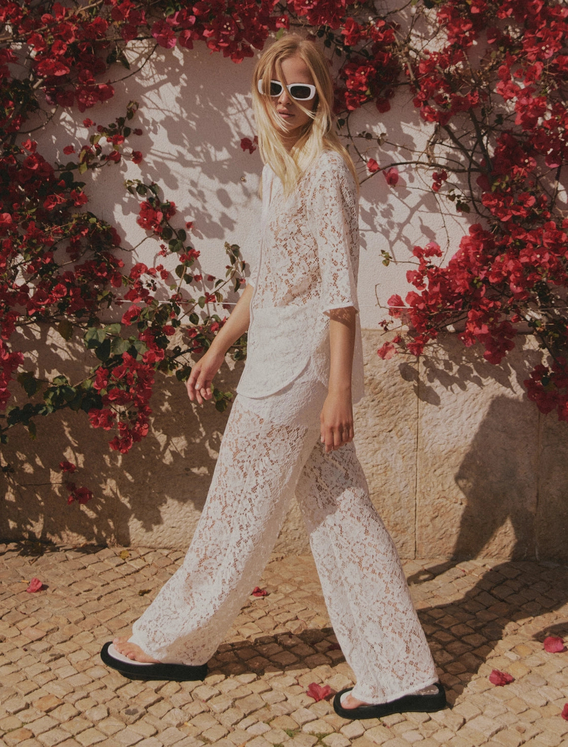 LACE CULOTTE PANTS
