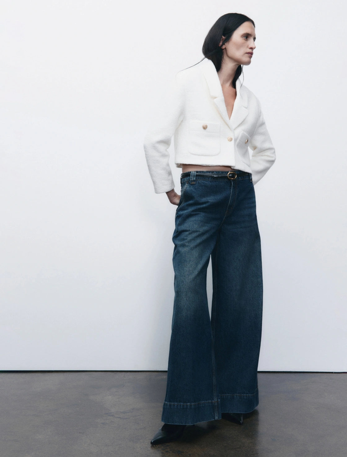 HIGH WAISTED WIDE LEG JEANS