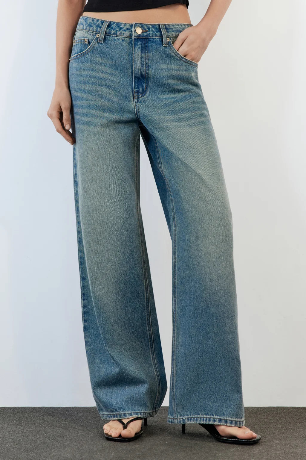 JEANS RELAXED OVERSIZE TIRO MEDIO