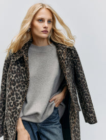BASIC SOFT KNIT SWEATER
