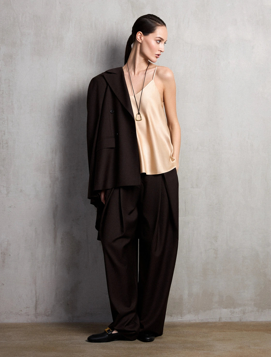 TOP TIRANTES EFECTO PEPLUM