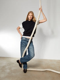 HIGH-WAIST WIDE LEG CROSSOVER JEANS