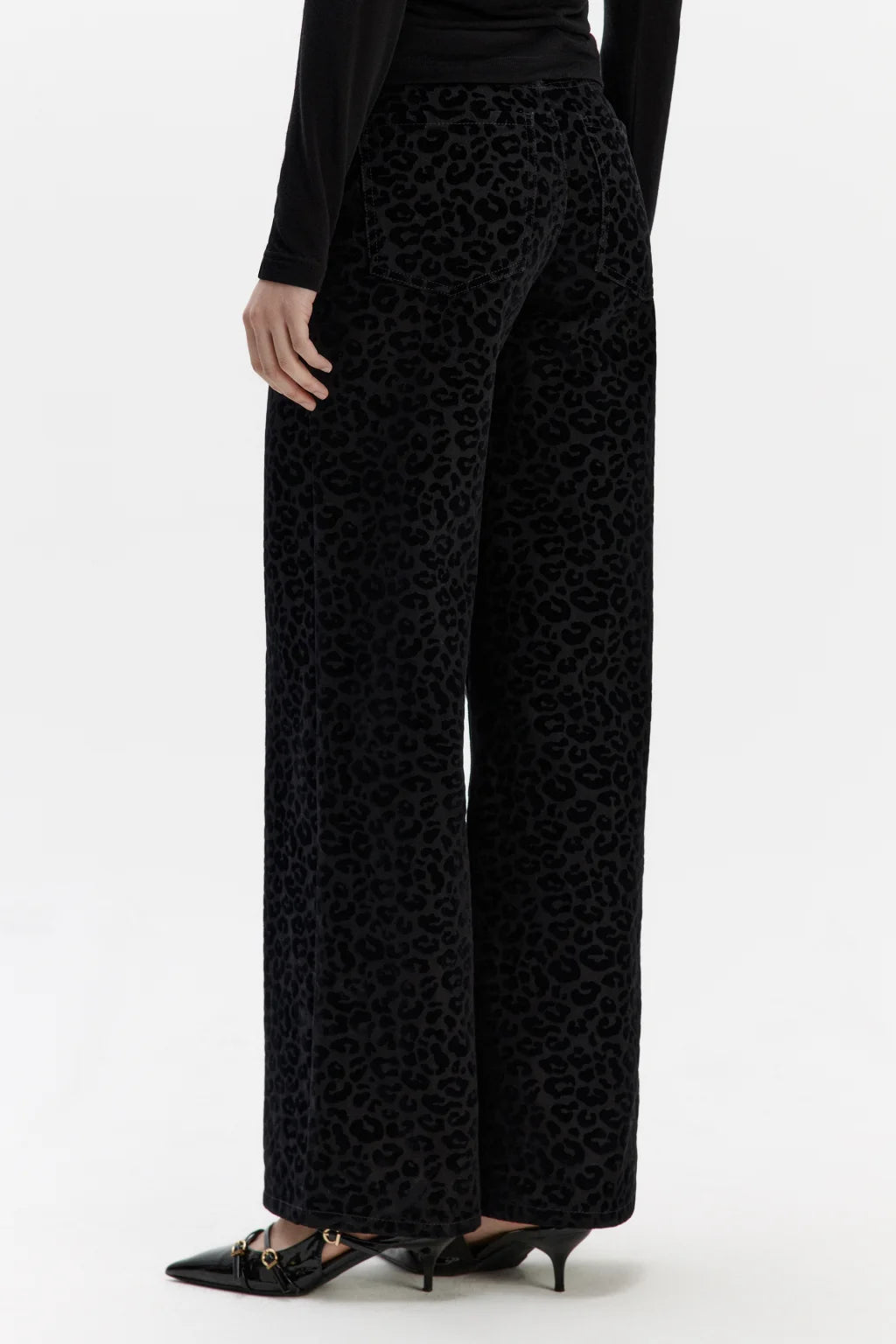 MW COLLECTION STRAIGHT HIGH-WAIST JEANS