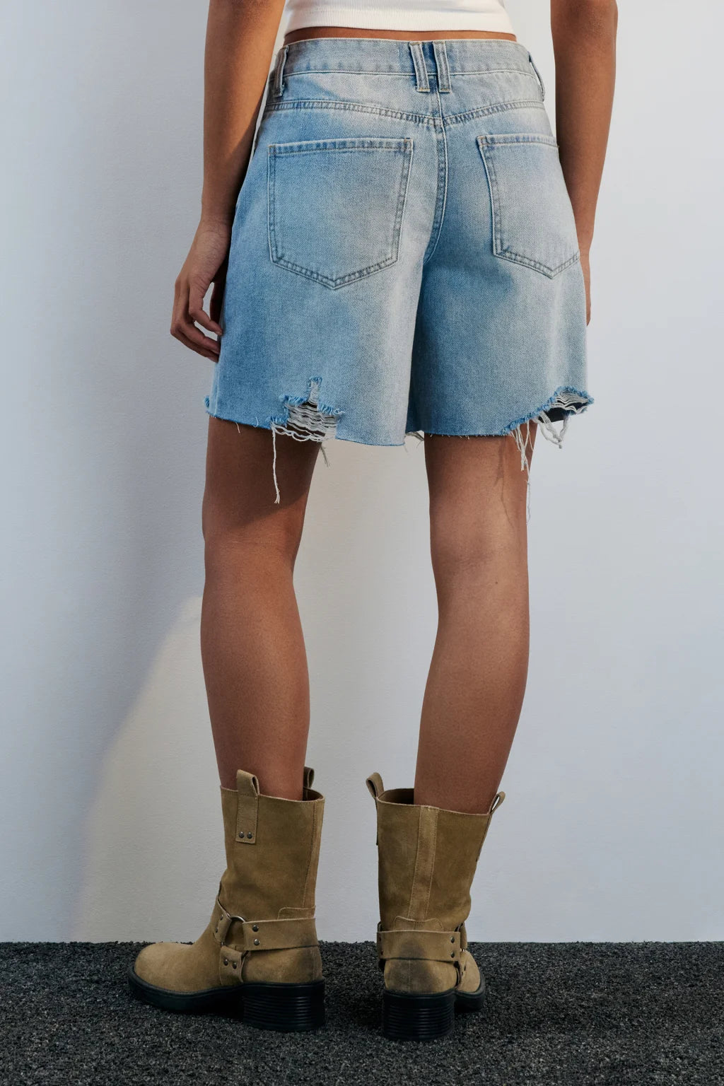 MID-RISE DENIM BERMUDA SHORTS