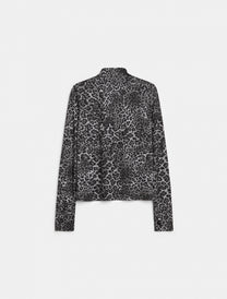ANIMAL PRINT FINE KNIT SWEATER