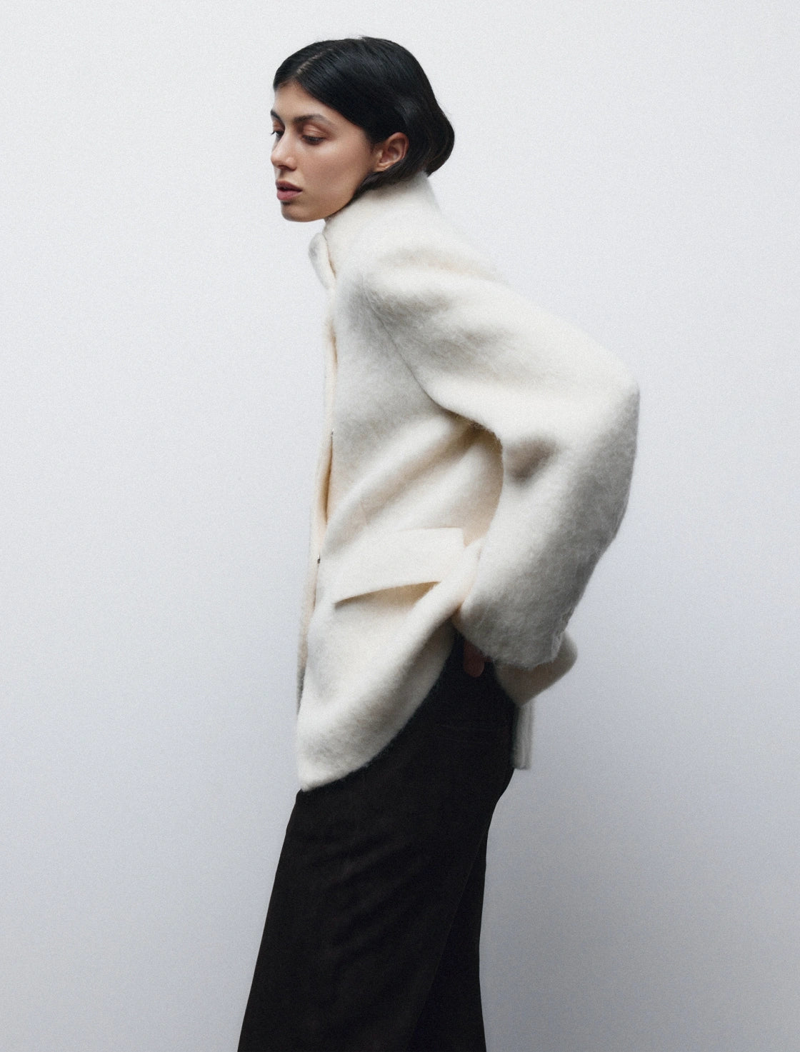 BOUCLÉ SEMILONG COAT